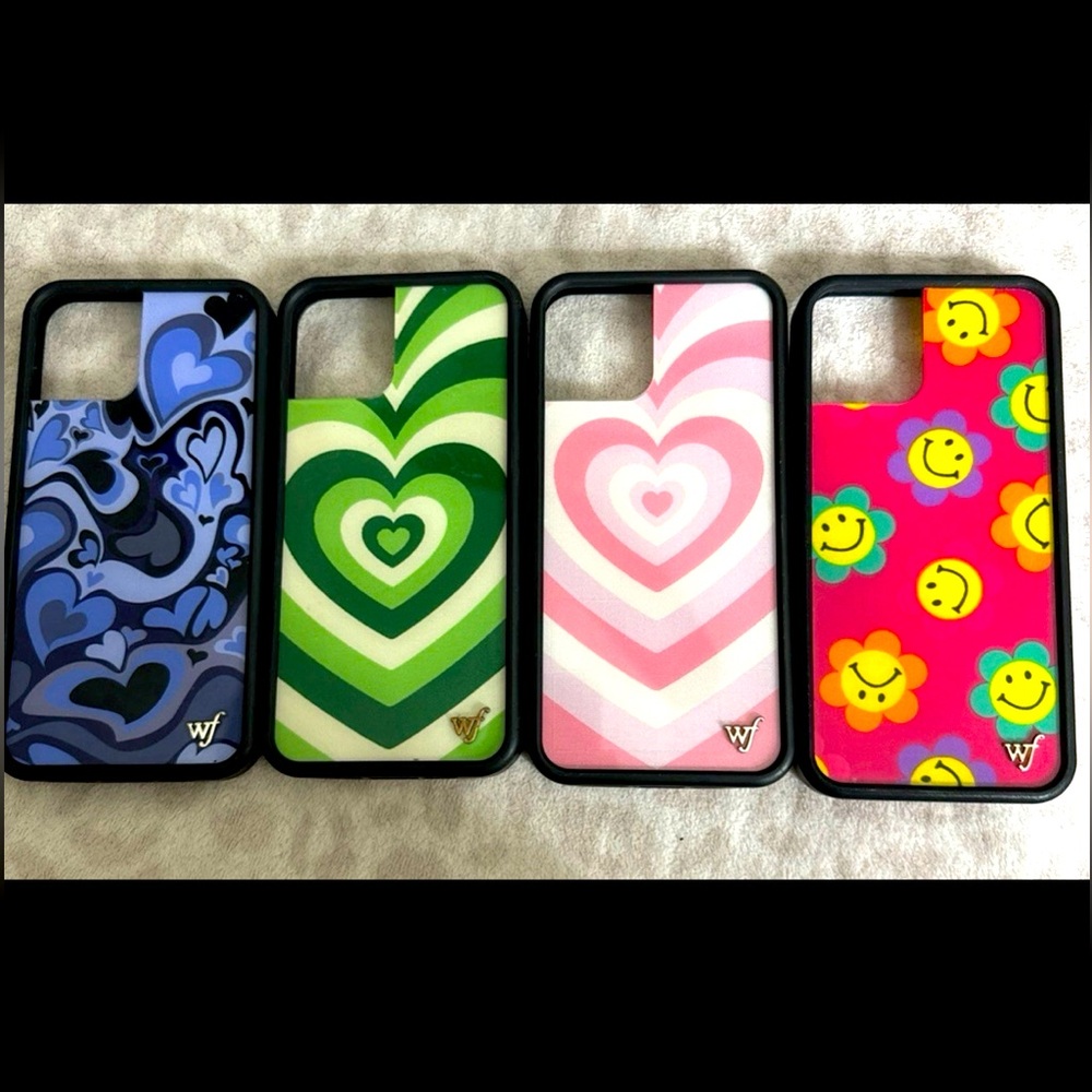I phone 12 wildflower cases